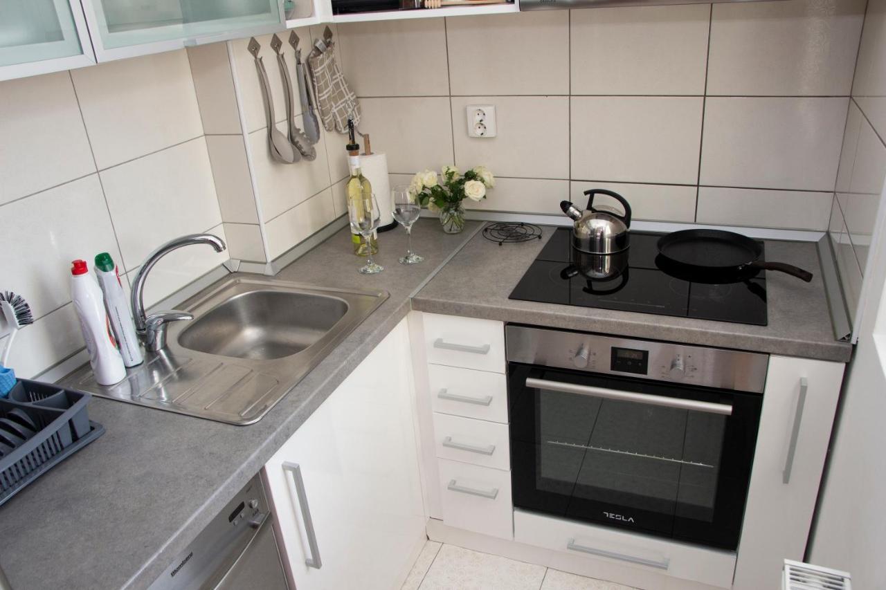 Apartman Mia Centar Kruševac Exteriör bild