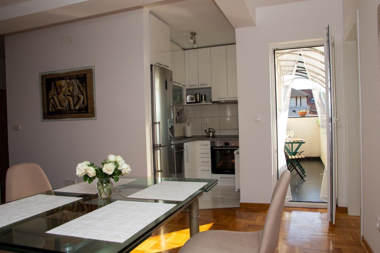 Apartman Mia Centar Kruševac Exteriör bild