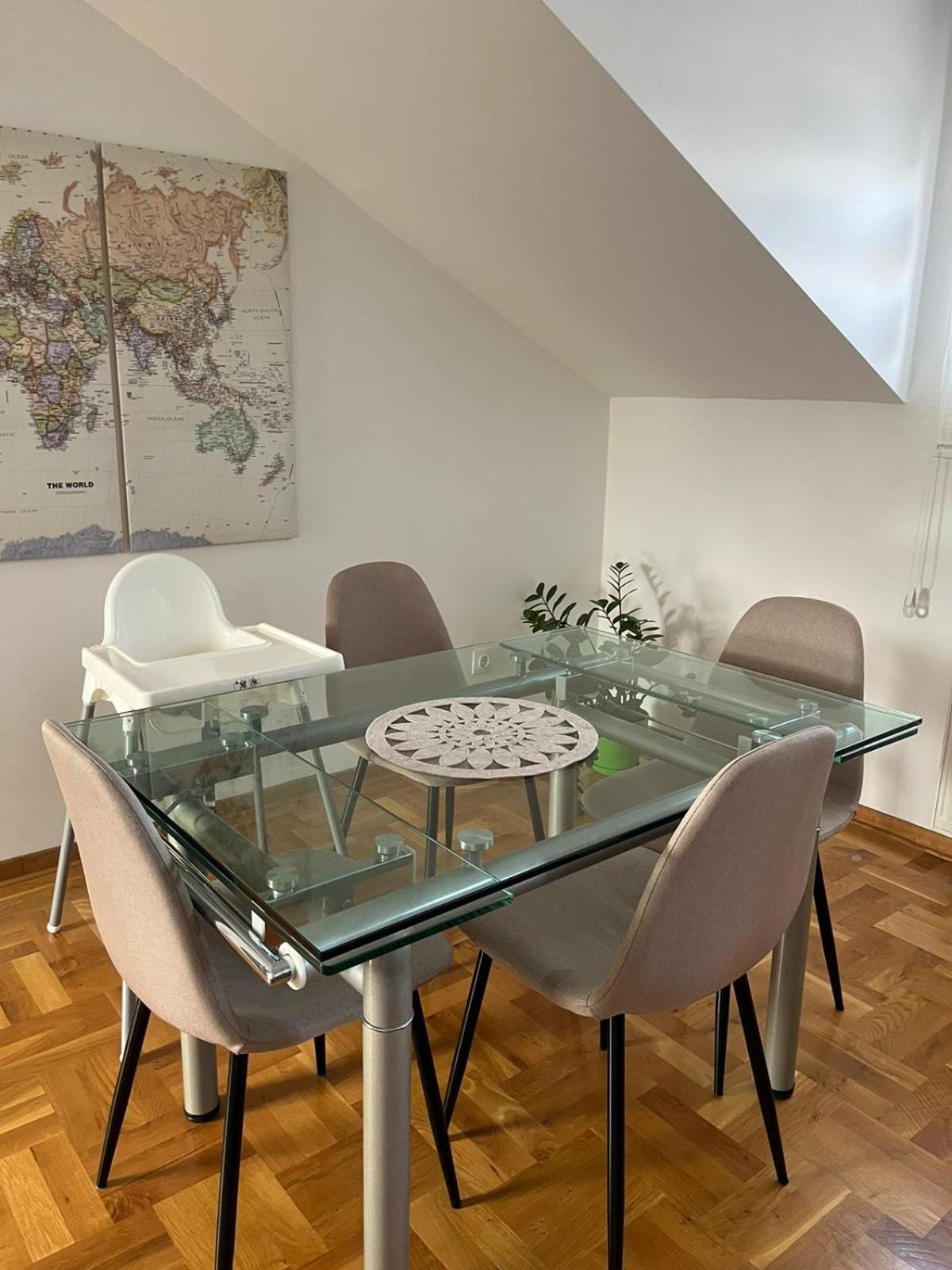 Apartman Mia Centar Kruševac Exteriör bild