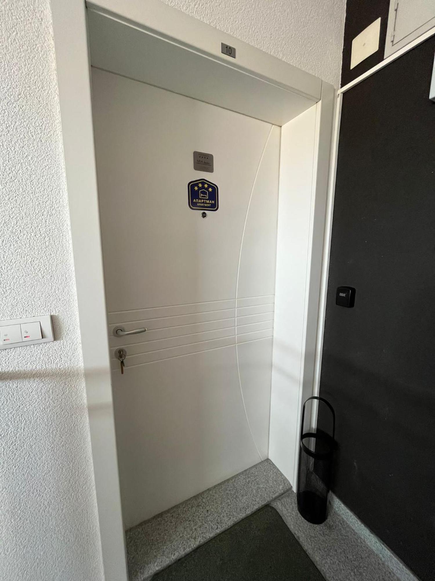 Apartman Mia Centar Kruševac Exteriör bild