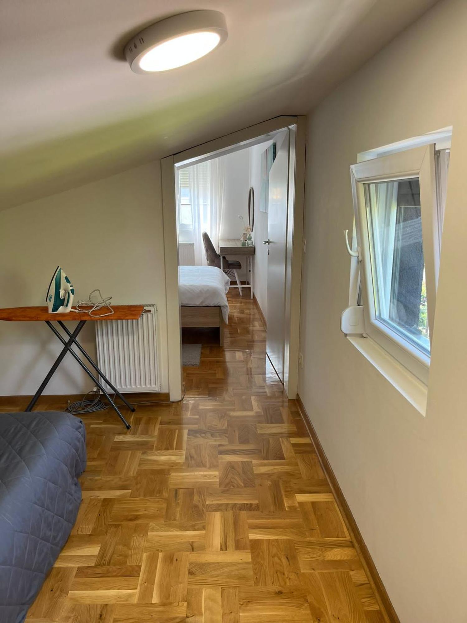Apartman Mia Centar Kruševac Exteriör bild